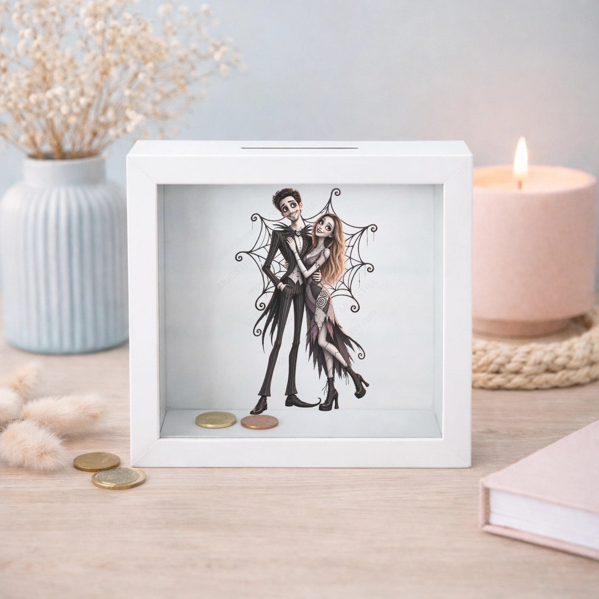 Hucha personalizada con caricatura navideña de pareja estilo Jack Skellington, impresión completa