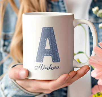 Taza original con inicial y nombre económica como regalo original - De moi a toi