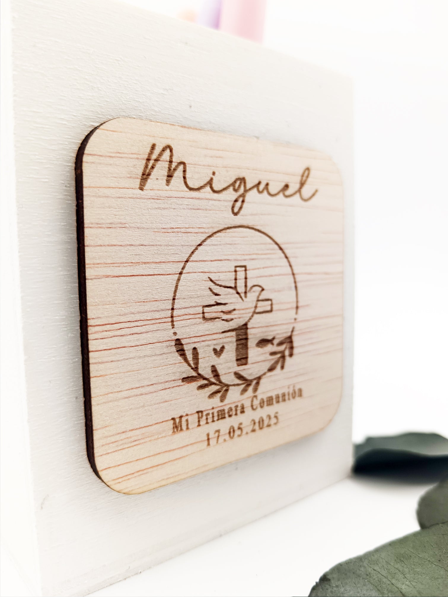 Porta lápices personalizado de madera para regalar a invitados de comunión - de moi a toi