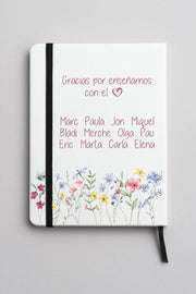 Cuaderno personalizado con nombres de los alumnos para seño en fin de curso