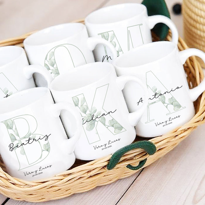 Tazas con nombres e iniciales para invitados de boda, bautizo o comunión o evento