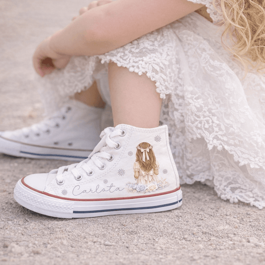 Regalo de comunión original y personalizado para sorprender con nuestras zapatillas converse personalizadas niña