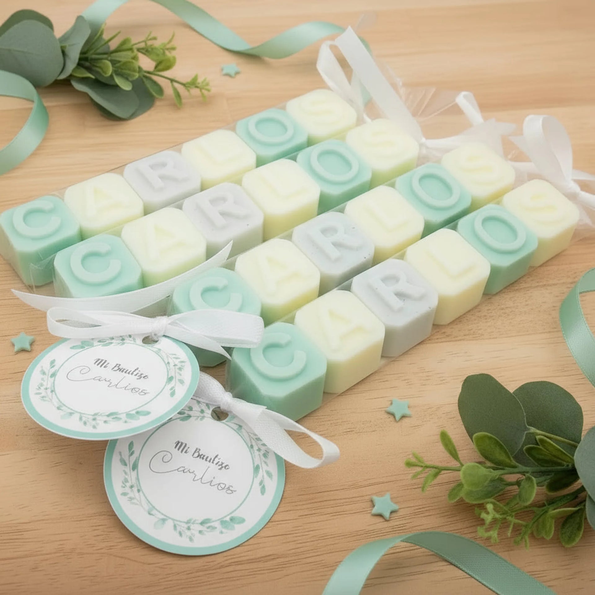 Regalos para invitados de bautizo - nombre de jabón- de moi a toi