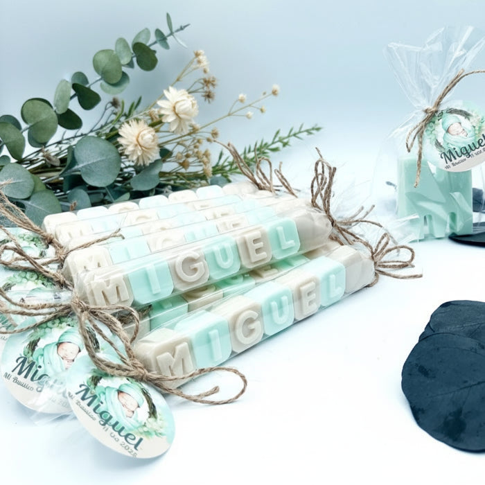 Detalle invitados bautizo nombre de jabón personalizado