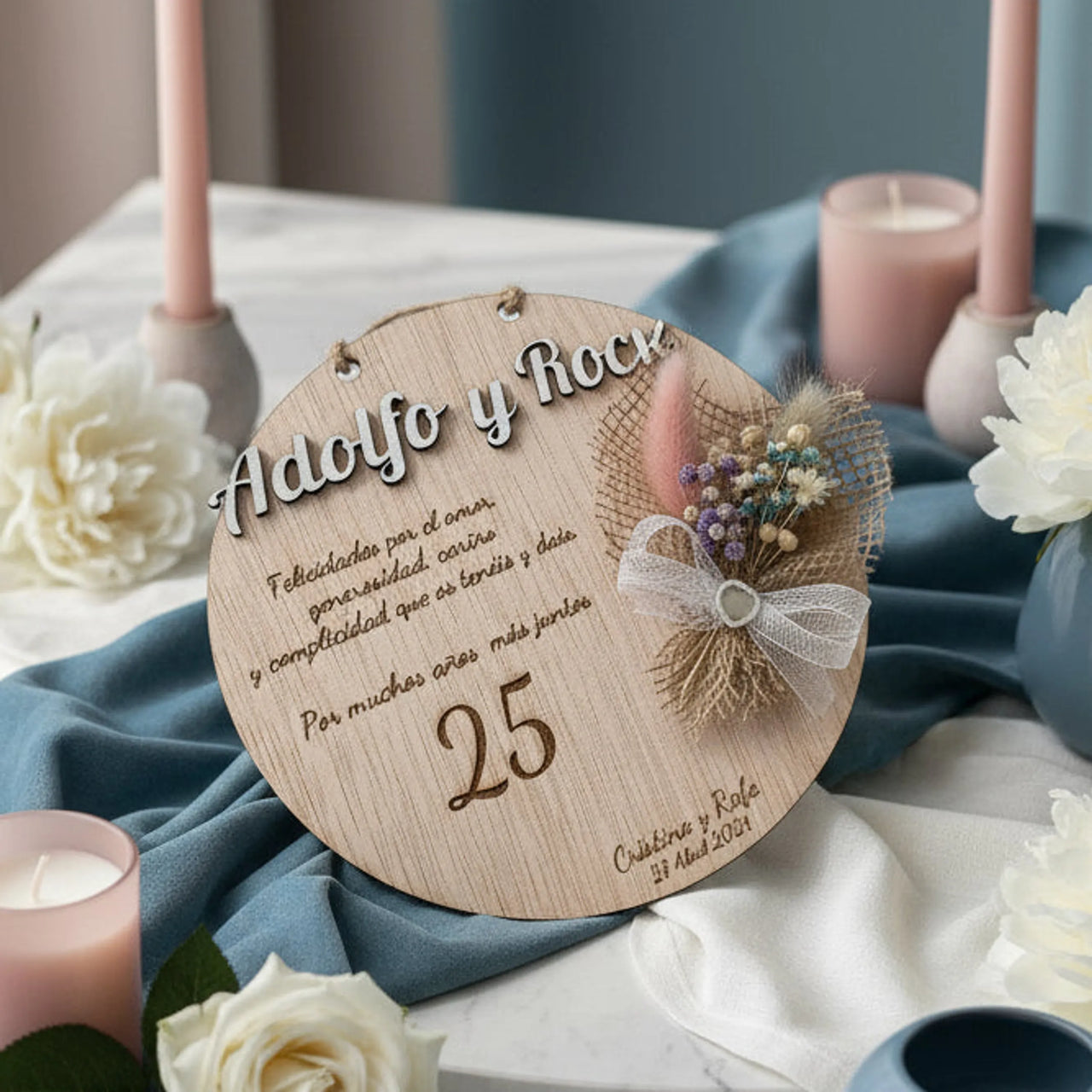Placa decorativa para regalar a parejas con flores naturales
