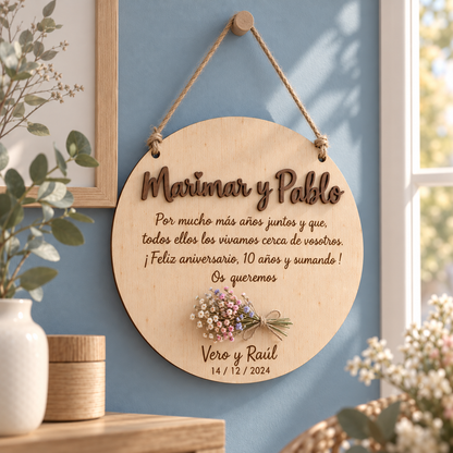 Regalo de aniversario personalizado en madera con flores naturales y dedicatoria personalizada · De Moi à Toi