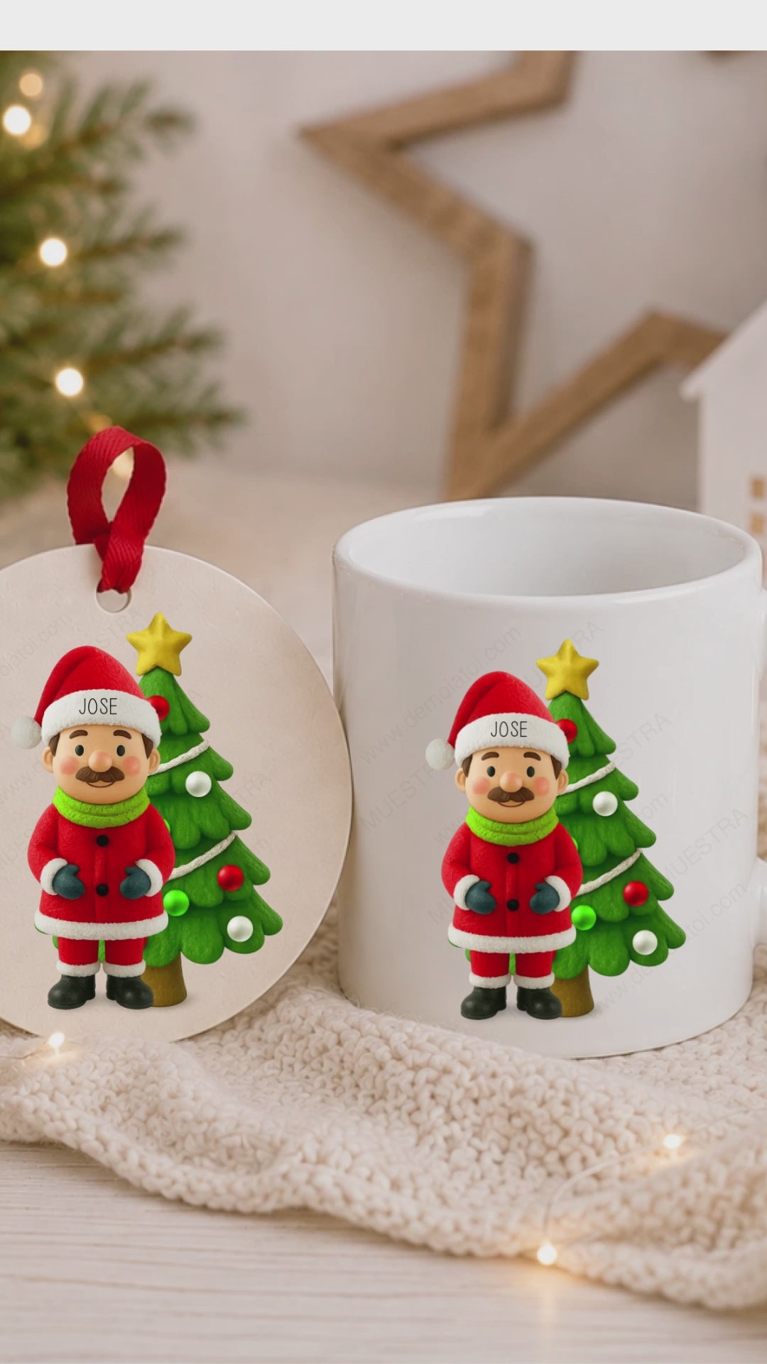 Vídeo del regalo de Navidad personalizado con personajes chibi editables para la familia en taza, bola de árbol y totebag