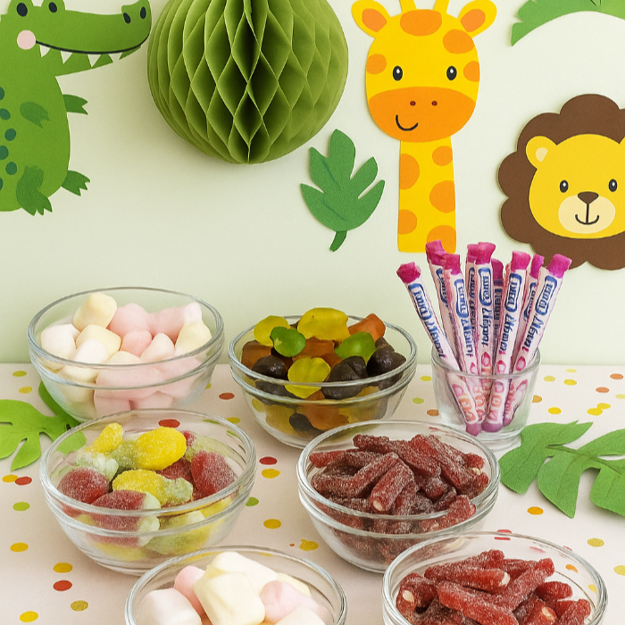 Mesa dulce para fiesta infantil en tonos multicolor para fiestas - De moi à toi