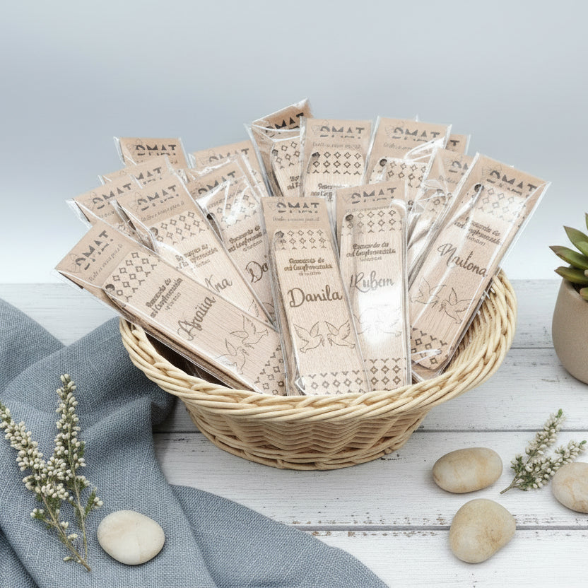 Recordatorio de bebé marcapáginas de madera personalizado