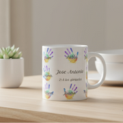 taza con huellas de colores – regalo de agradecimiento para equipos o docentes