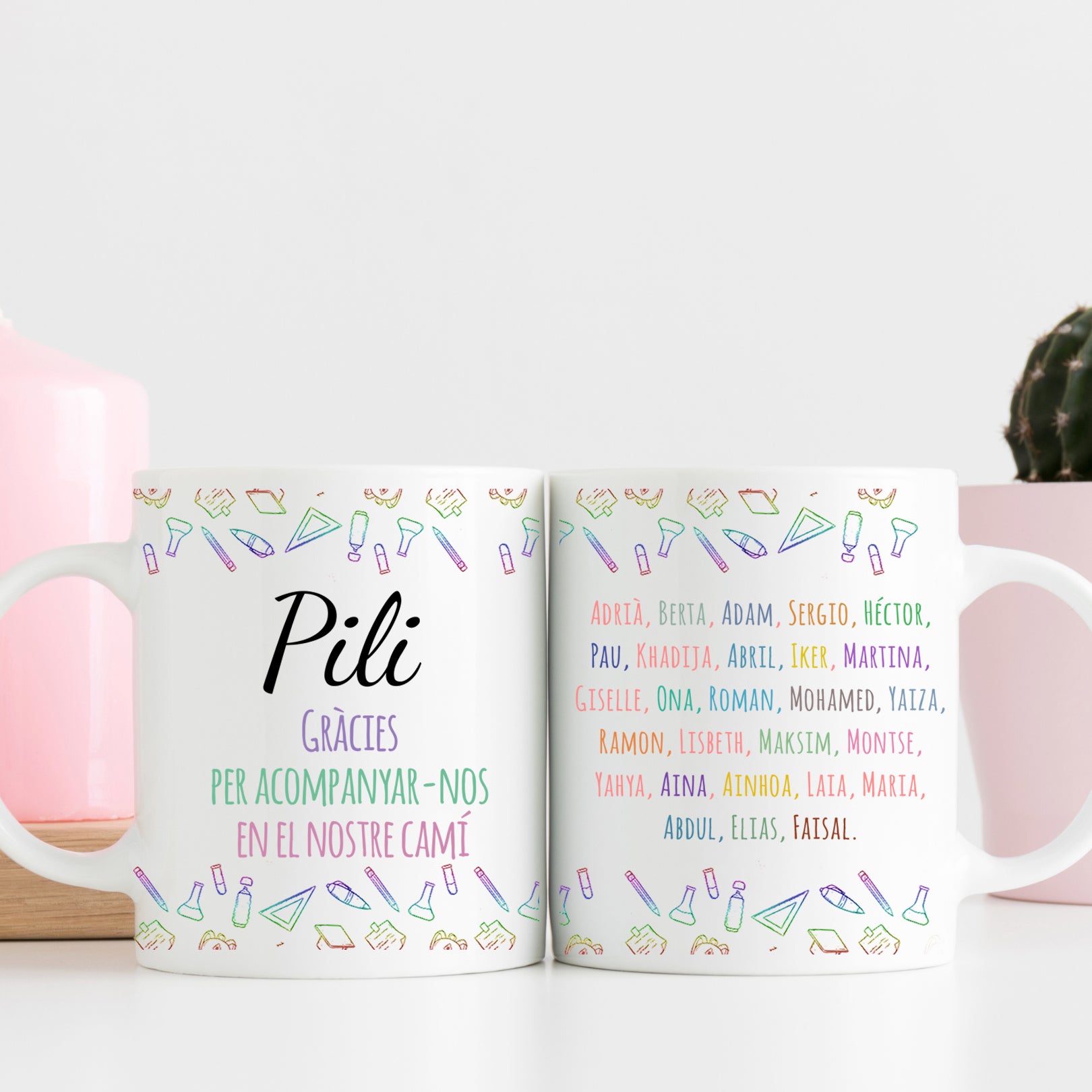Taza personalizada con los nombres de los alumnos para regalo colectivo de maestra de infantil
