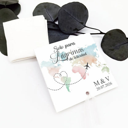Lágrimas de felicidad personalizadas para boda diseño viajeros con pañuelo y mapa del mundo en acuarela