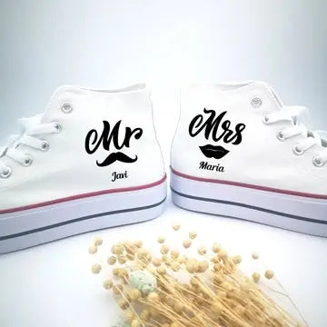 Zapatillas personalizadas - Bigote y Labios (H&M) - Regalo original personalizado - DE MOI À TOI