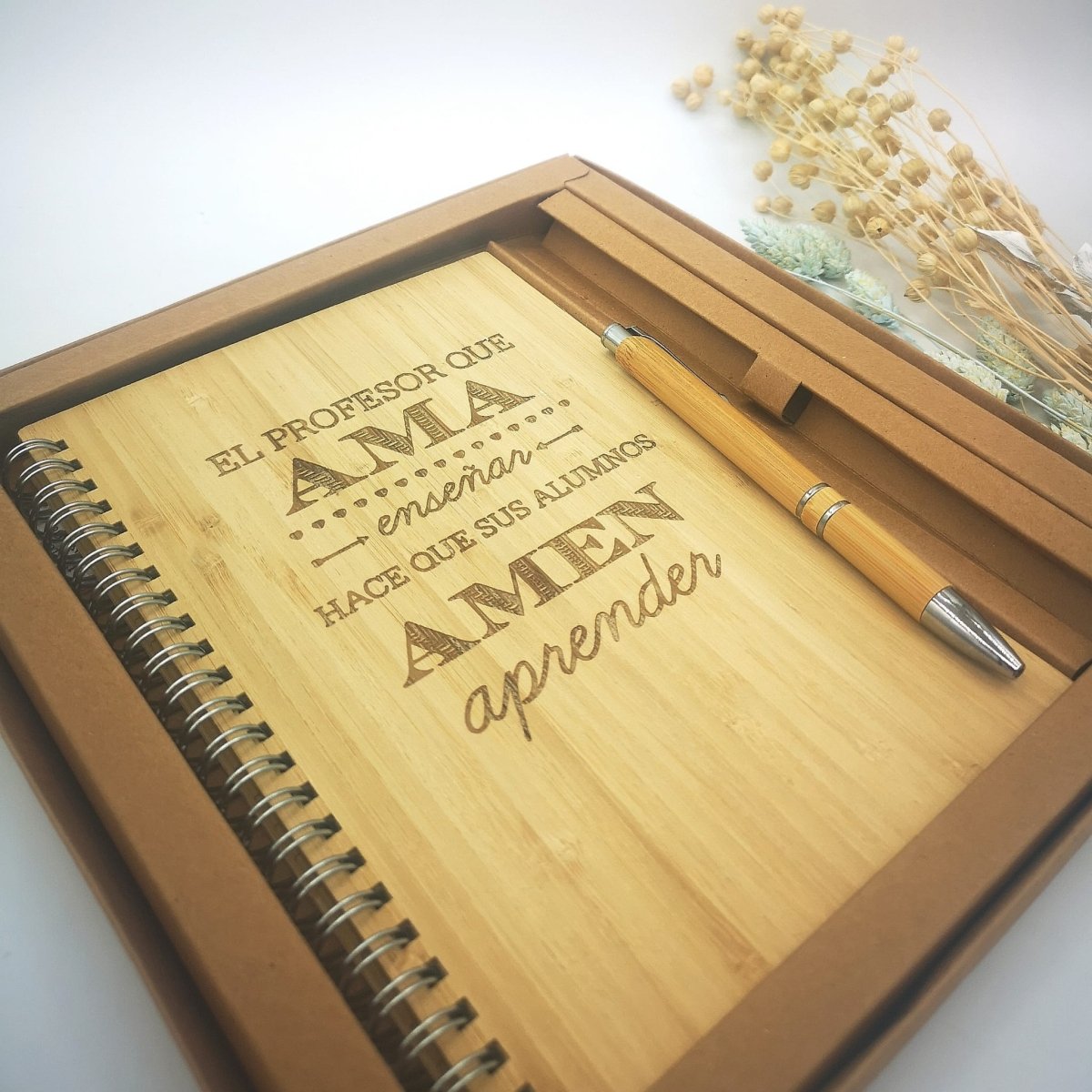 Set libreta y bolígrafo de bambú personalizada - Regalos originales personalizados - DE MOI À TOI |DMAT